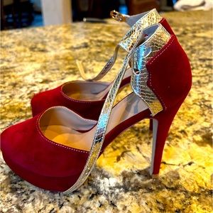 Sexy burgundy suede platform stilettos NEW